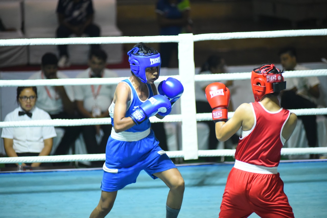 Action from Junior Women's Boxing Nationals (2)