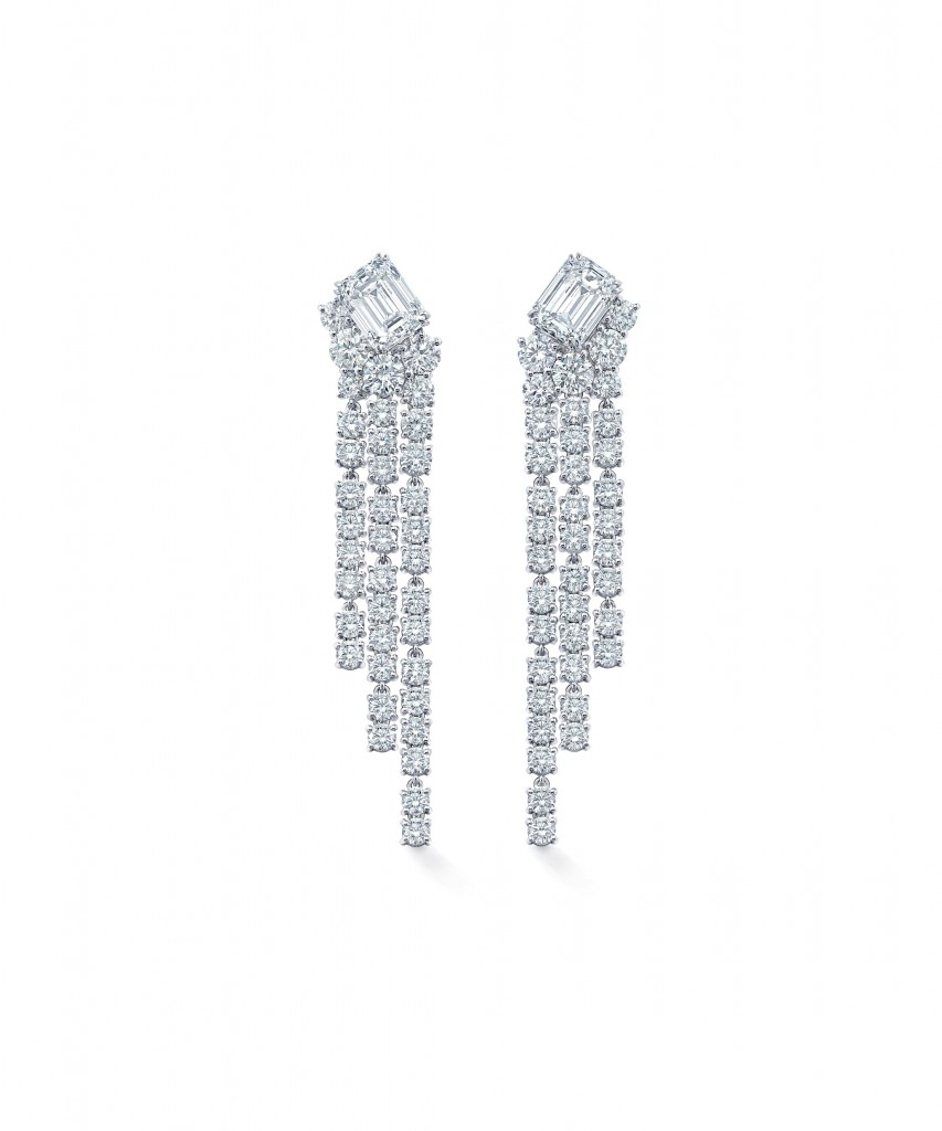 Forevermark Light Fall Diamond Earrings set in 18k White Gold 15.41-ctw