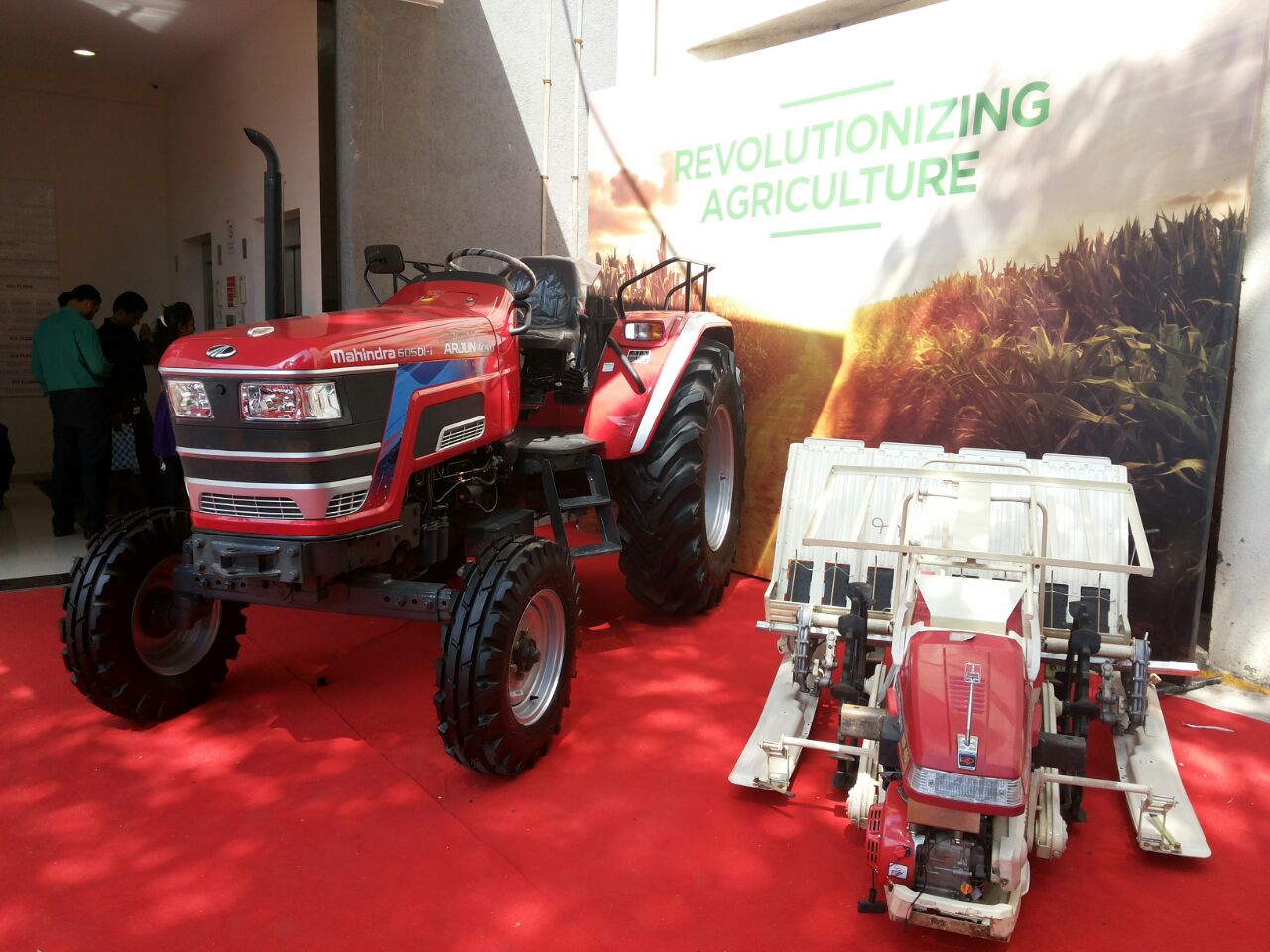 Mahindra’s new startup dials-in to rural India with TRRINGO.com ...