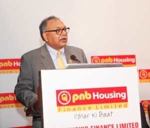 Mumbai (GPN) : Mr. Sanjaya Gupta, Managing Director, PNB Housing Finance Limited addressing the media at a press conference to announce the IPO.