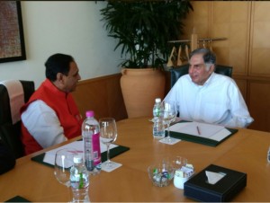 Hon'ble Chief Minister of Gujarat with Ratan Tata- PHOTO BY GPN NETWORK