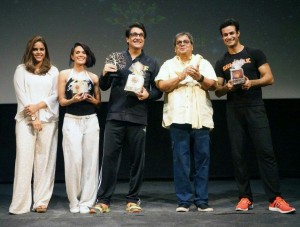 MUMBAI, (GPN): Subhash Ghai, Founder and Chairman, WWI, Renowned choreographer, Shiamak Davar brought the 4th Season of the 5th VEDA cultural hub to a close with an action-packed grand finale where 400 students danced to the tunes of the WWI anthem, in Mumbai. - Photo by GPN Network