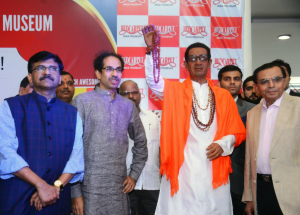 MUMBAI, (GPN): From Left to Right - Sanjay Raut, Uddhav Thackeray and Subhash Runwal unveling the wax statue of late Shiv Sena patriarch Shri Balasaheb Thackeray, at R City mall, in MUMBAI-Photo by GPN NETWORK