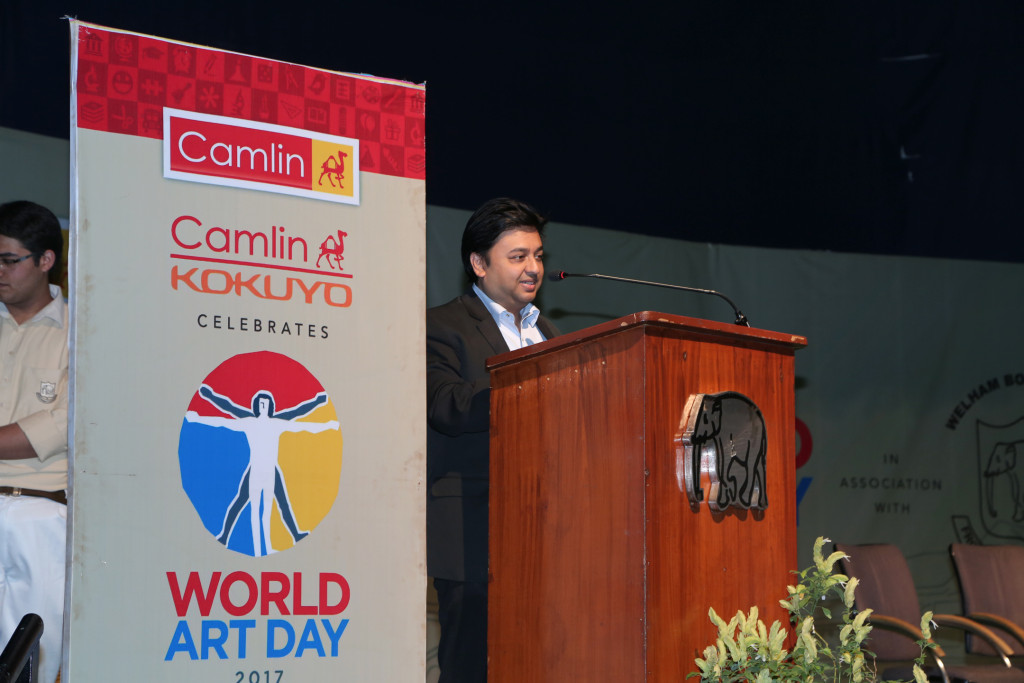Saumitra Prasad, Chief Marketing Officer, Kokuyo Camlin Ltd addressing the audience at Welham Boys School in Dehradun on the occasion of World Art Day - Photo By Sachin Murdeshwar GPN NETWORK. 