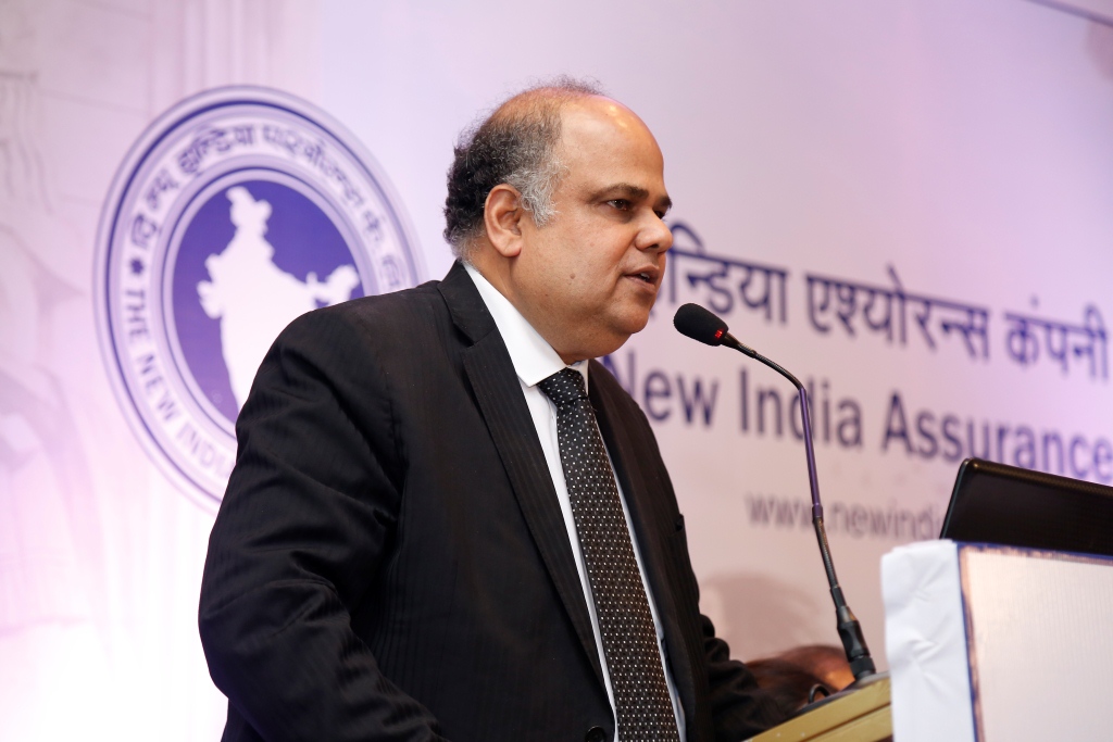 Mr. G Srinivasan, CMD, The New India Assurance Company Limited addressing the media at the IPO Press Conference in Mumbai - Photo By Sachin Murdeshwar GPN NETWORK