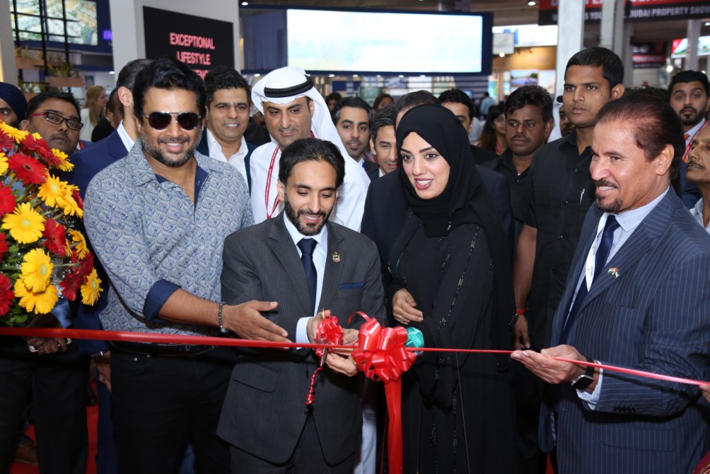  R. Madhavan; Mr. Sultan Mohamed Hamdan Bin Khadim, Charge d'Affaires of the Consulate of UAE in Mumbai; H.E. Majida Ali Rashid, Assistant Director General, Dubai Land Department, Government of Dubai ; H.E. Salem Almoosa, Chairman and General Manager of Falcon City of Wonders LLC[Left to Right]- Photo By Sachin Murdeshwar GPN NETWORK