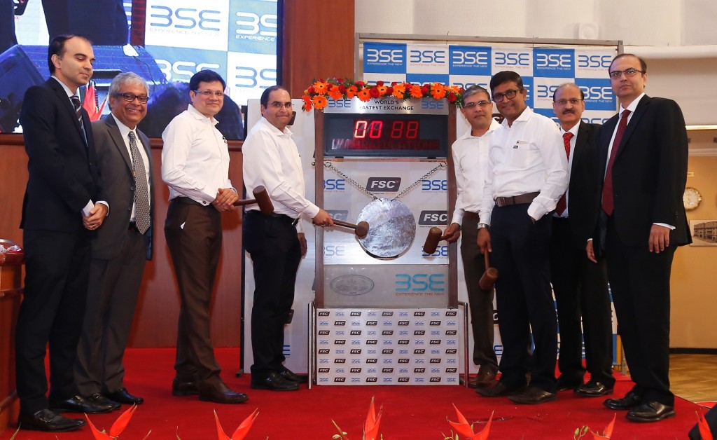  (L-R) : Mr. Satyen Shah, Edelweiss Financial Services Limited, Mr. Pankaj Agrawal, CLSA India Private Limited, Mr. Sanjay Jain, Group Chief Financial Officer, Future Group, Mr. Rakesh Biyani, Chairman, Future Supply Chain Solutions Limited, Mr. Mayur Toshniwal, Managing Director & Chief Executive Officer, Future Supply Chain Solutions Limited, Mr. PV Sheshadri, President, Future Supply Chain Solutions Limited, Mr. Neeraj Kulshrestha, Chief Business Operations, BSE Ltd and Mr. Utpal Oza, Nomura Financial Advisory & Securities (India) Private Limited at the gong on the occasion of the listing ceremony of Future Supply Chain Solutions Limited held today in Mumbai at the BSE.- Photo By Sachin Murdeshwar GPN (Global Prime News) 