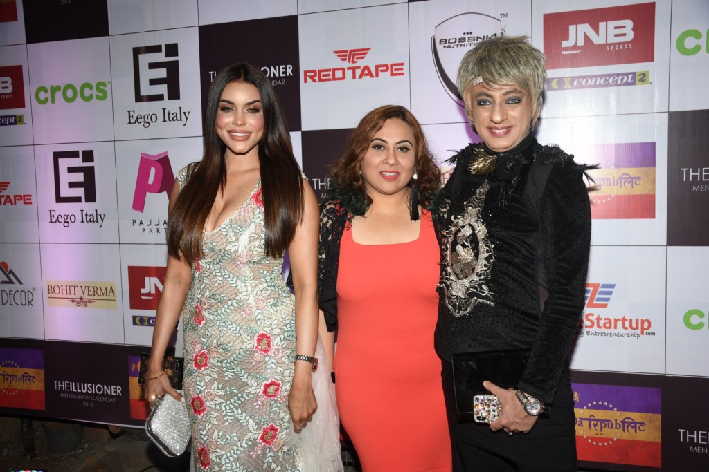 Gizelle Thakral with Runa Farah Das and Rohit Verma 
