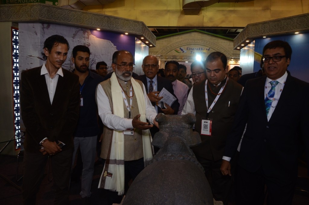 Shri. K J Alphons, Minister of State for Tourism (I/C) with Shri. Jaykumar Rawal, Minister of Tourism, Government of Maharashtra at OTM 2018 Asia Pacific’s Largest Travel Show. / GPN  