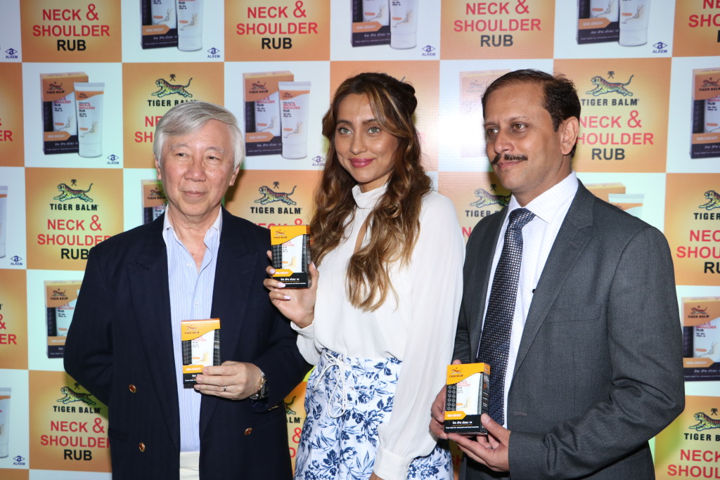L to R - Mr. A K Han, Executive Director, Haw Par Corporation, Anusha Dandekar, Mr. Vijay Arora, Director India & Country Manager South East Asian Countries at Haw Par India Pvt Ltd.- Photo By GPN