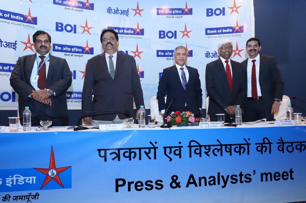 (L-R ) Shri K.V. Raghavendra (General Manager and CFO, Bank of India), Shri A.K. Das ( Executive Director, Bank of India), Shri Dinabandhu Mohapatra ( Managing Director and Chief Executive Officer, Bank of India), Shri N. Damodharan (Executive Director, Bank of India ), Shri C.G. Chaitanya (Executive Director, Bank of India) at the announcement of Banks Q2 FY 19 Financial Results