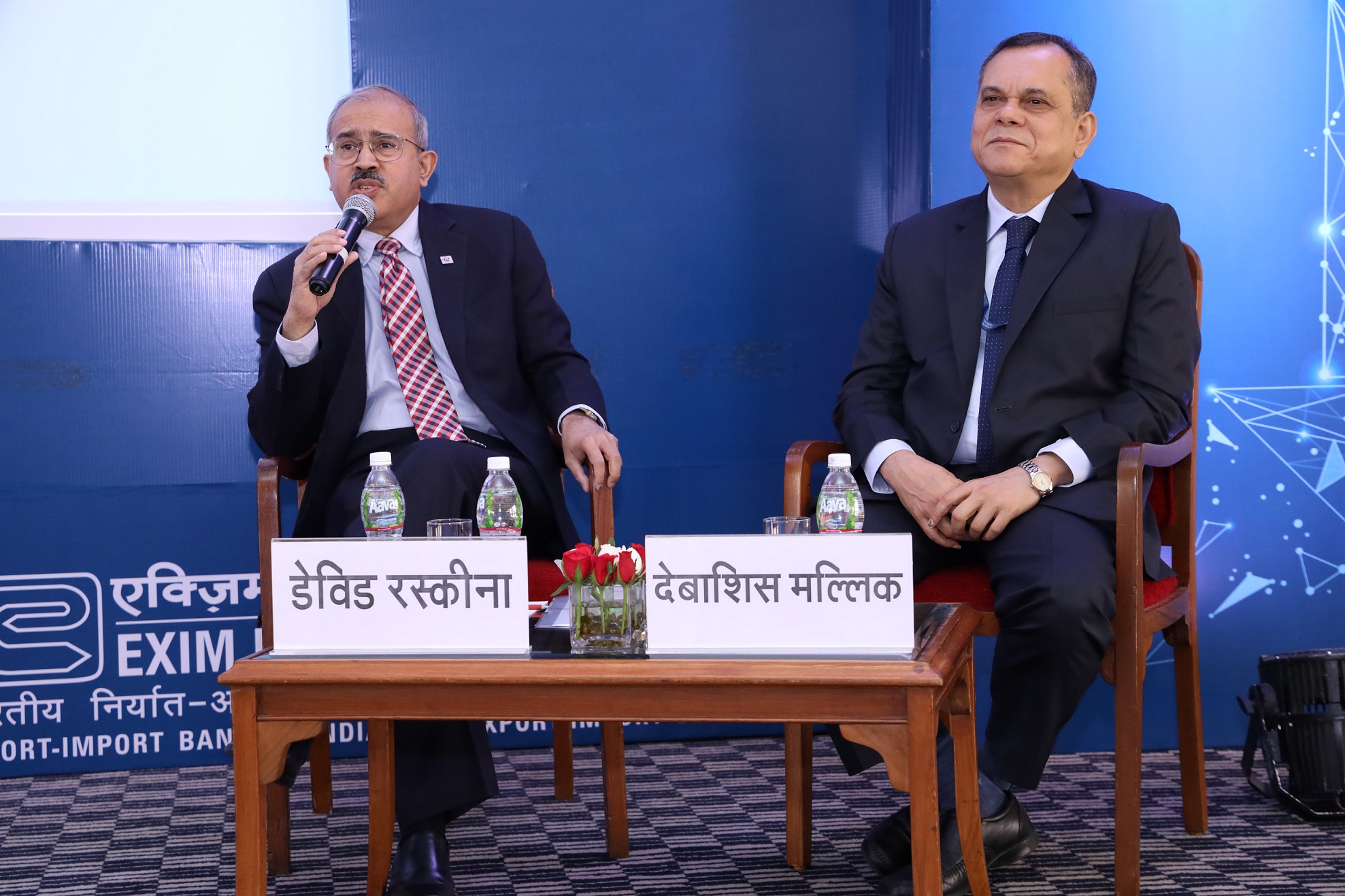 (L-R) Mr. David Rasquinha, Managing Director and Mr. Debasish Mallick, Deputy Managing Director, Export-Import Bank of India (Exim Bank), announced the Bank’s results for the financial year 2018-19 at a press conference in Mumbai.