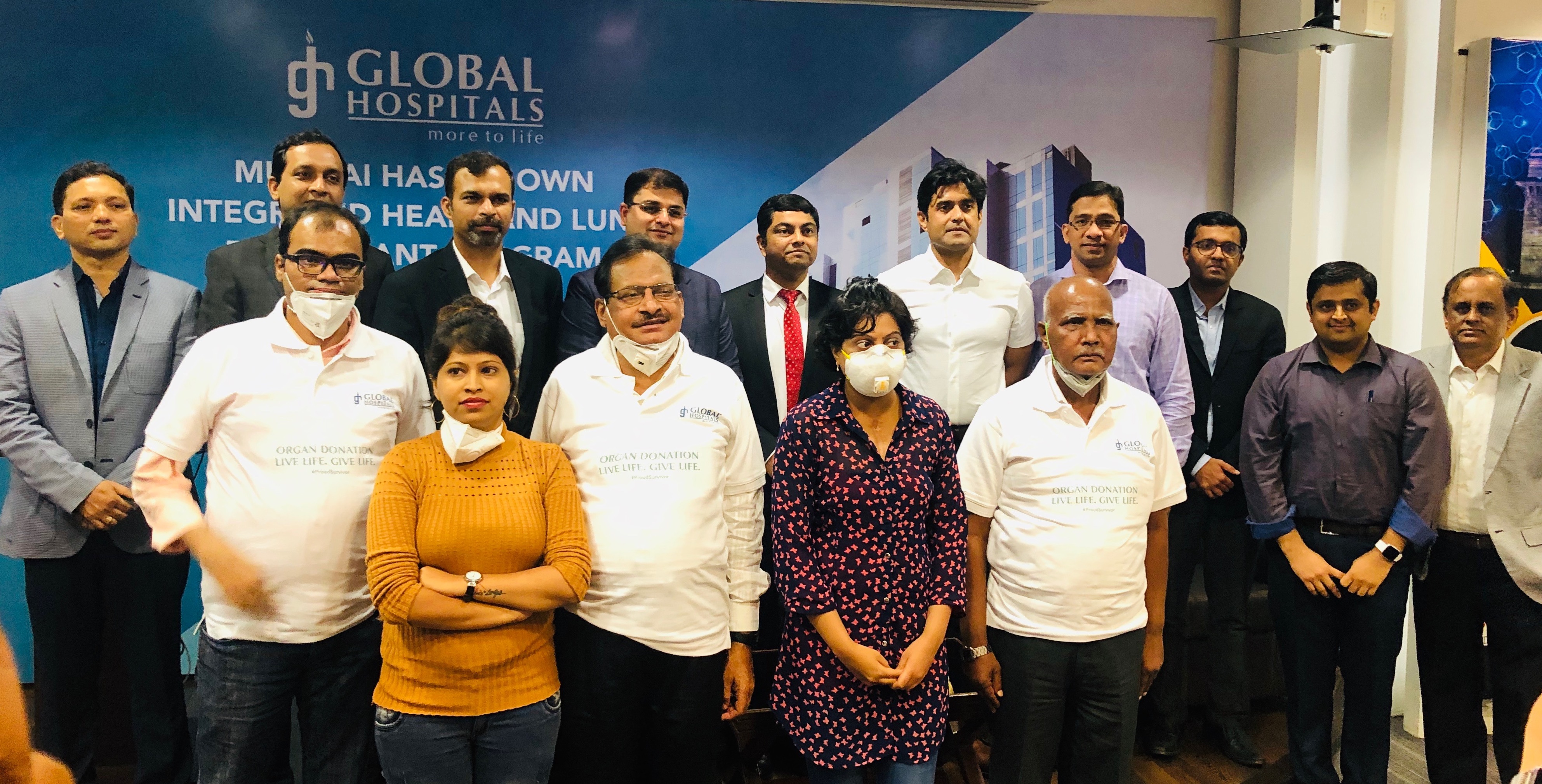 TEAM OF DOCTORS AND PATIENTS AT GLOBAL HOSPITALS, PLREL, MUMBAI DURING THE ANCHORING FOR INDIA’S MOST SUCCESSFUL HEART AND LUNG TRANSPLANT PROGRAM -Photo By Sachin Murdeshwar GPN News Network 