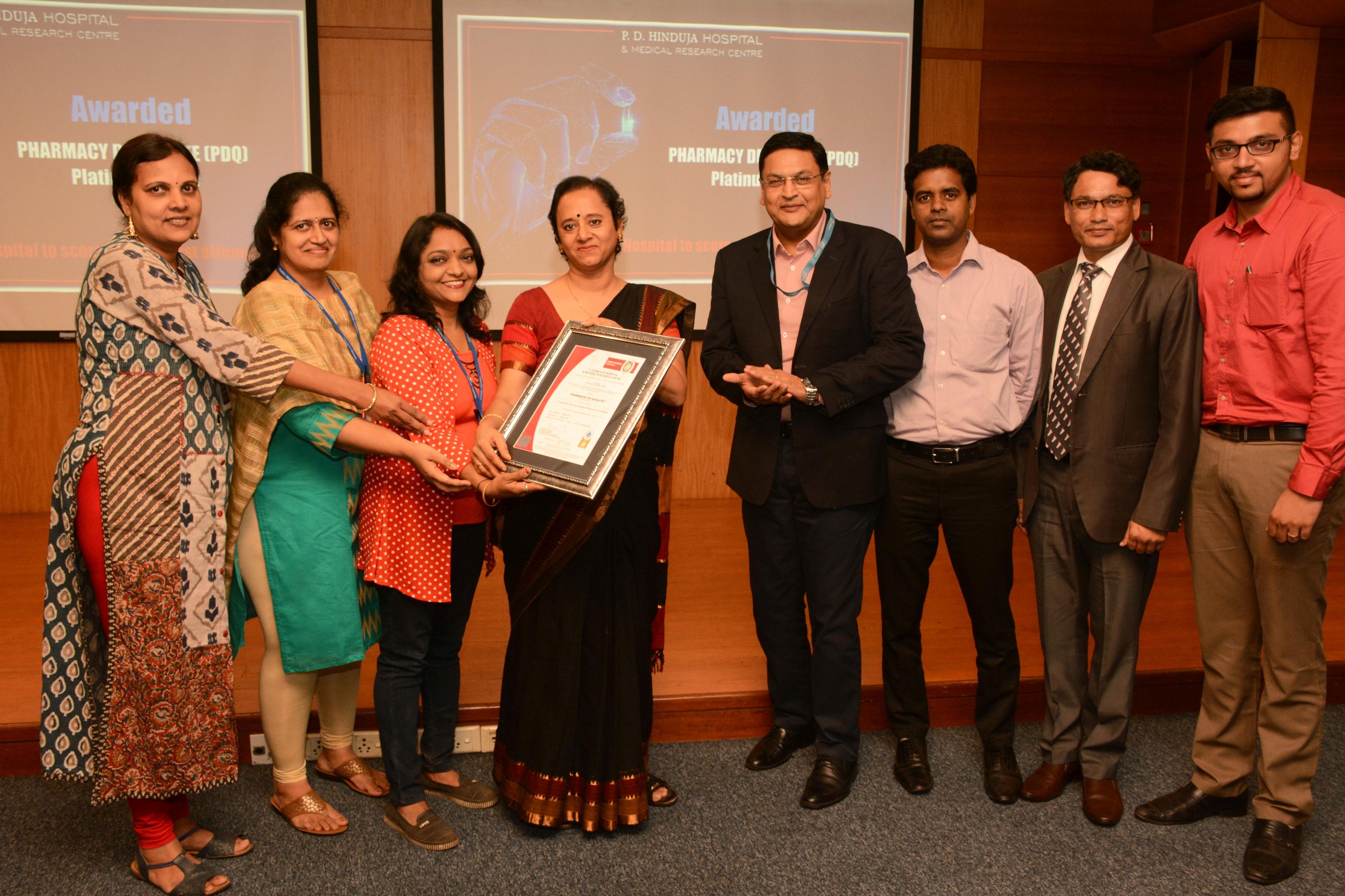 1565102735034_Hinduja Awarded a Pharmacy award