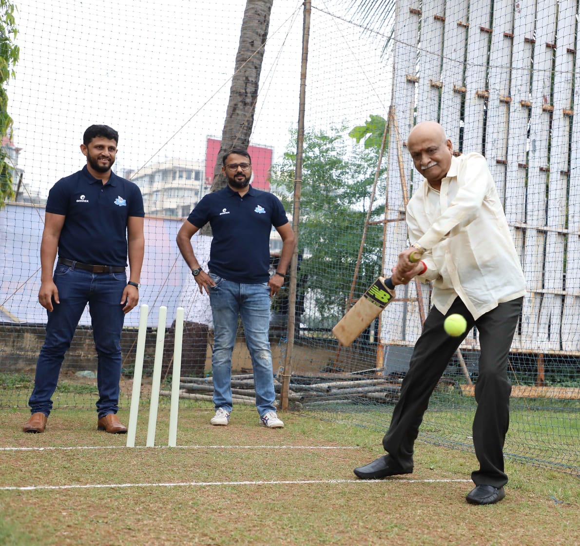 MumbaiCricKingdom-Gurunath Sharma, father of Indian Cricketer – Rohit Sharma seen batting in the nets during the launch of Rohit Sharma-CricKingdom Cricket Academy at Islam Gymkhana on Friday-Photo By Sachin Murdeshwar GPN 