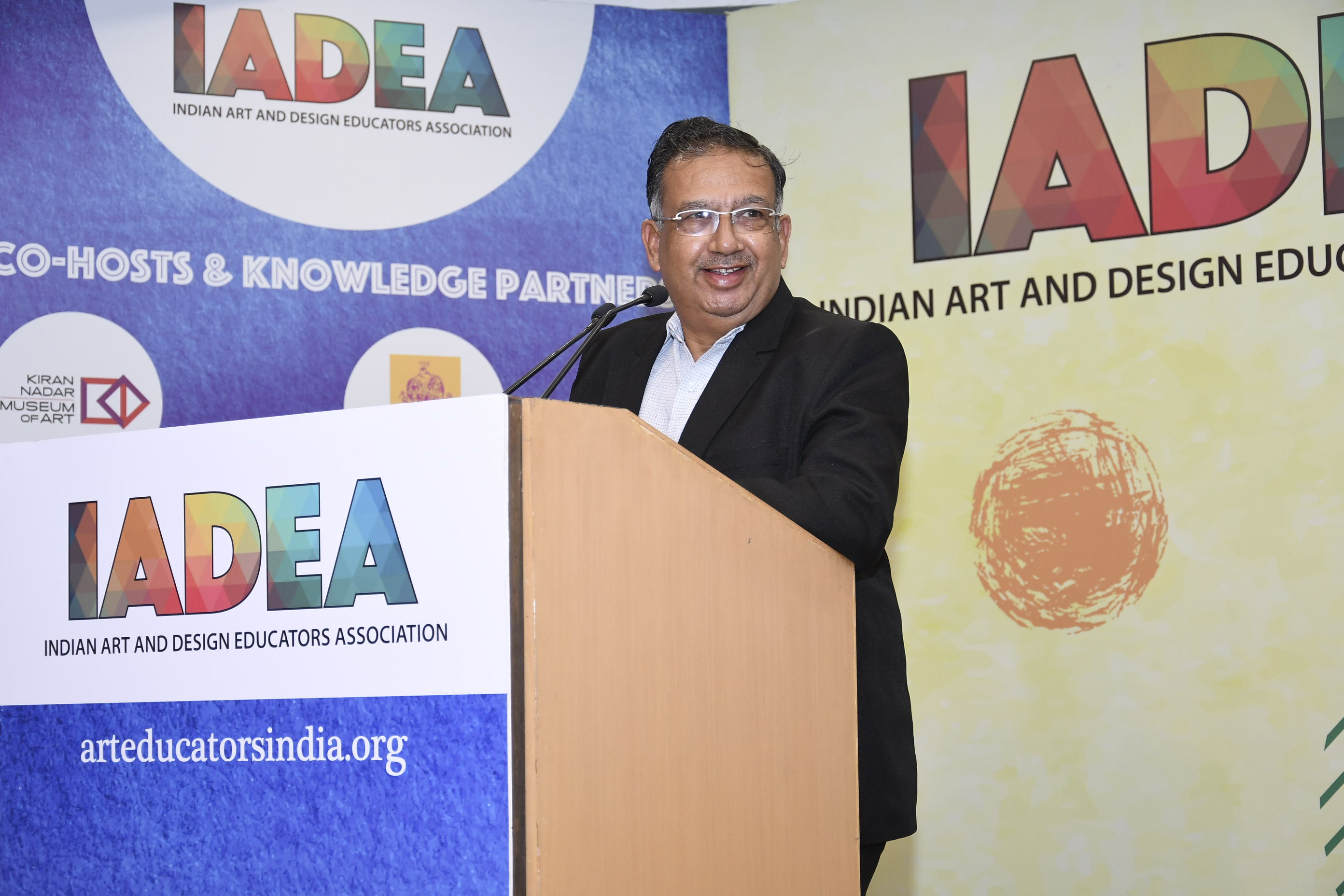 Mr.C.S. Ojha, DGM, Marketing, Kokuyo Camlin addressing the gathering at the IADEA conference held at IIC, Delhi -Photo By Sachin Murdeshwar GPN