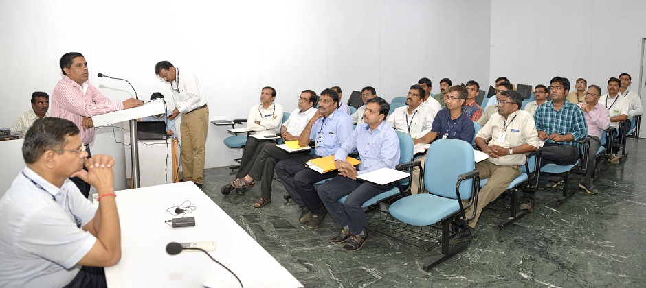 Assistant Commissioner PF K.K.Rajhans providing the guidance to JISL associates on the program on ‘Vigilance Awareness & Grivances Resilience.’ C.S. Naik, Senior Manager, JISL and other associates are also seen - Photo By GPN