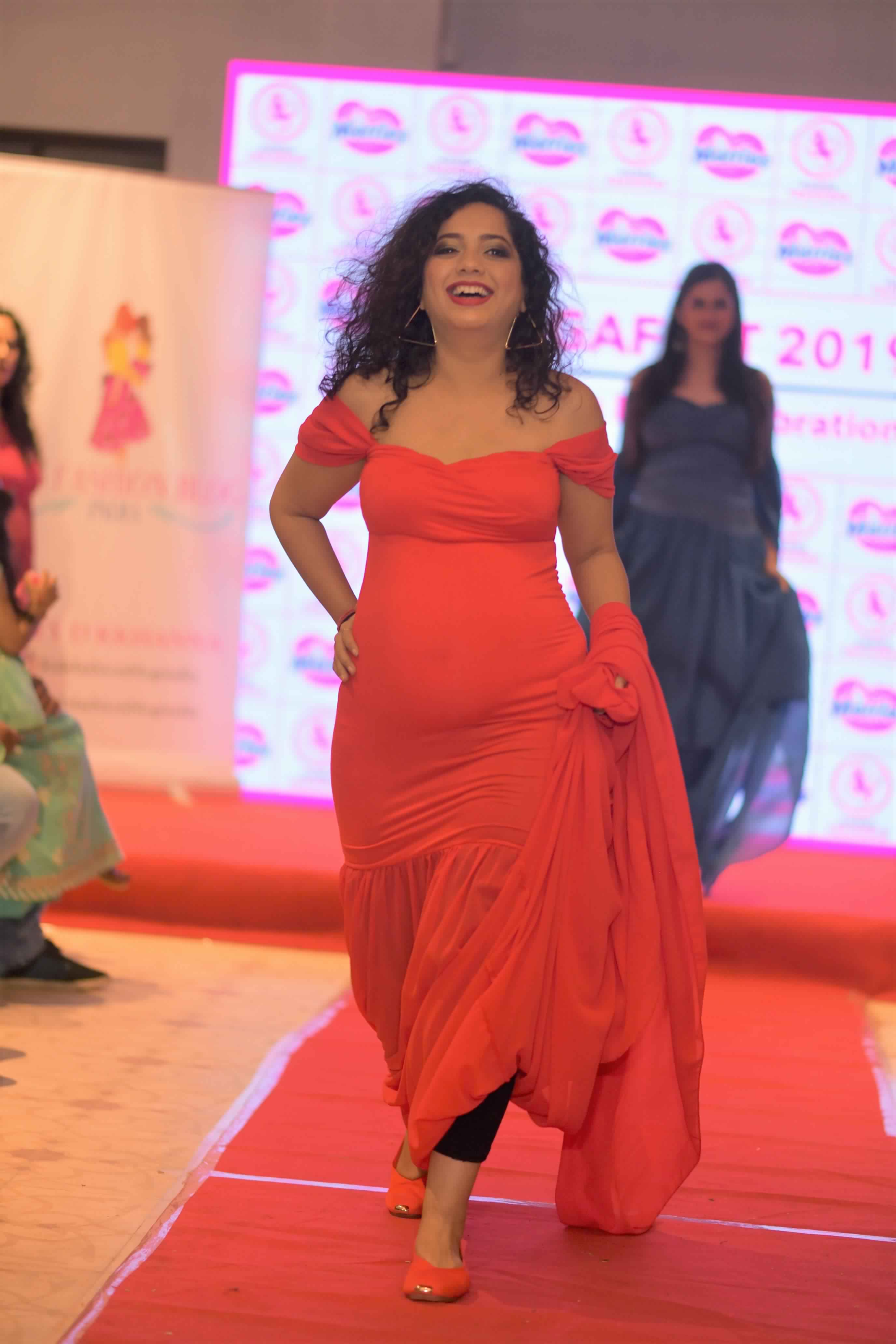 Pregnant-ladies-walk-the-ramp-at-Kangafest-2019-1