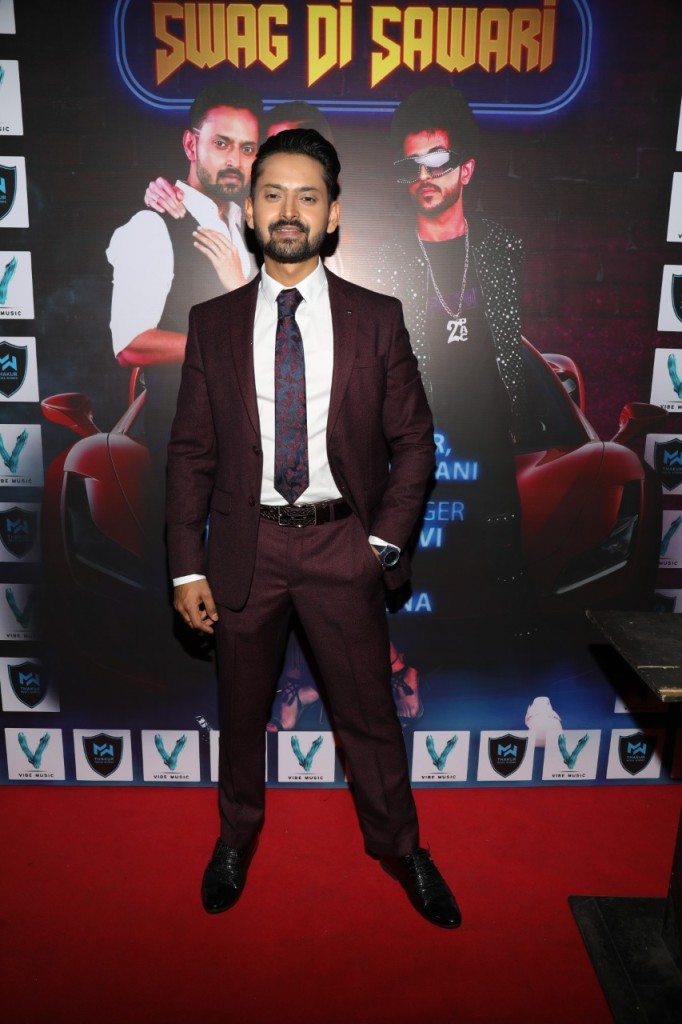 4. Mayank Shekhar during his new single SWAG DI SAWARI's Launch