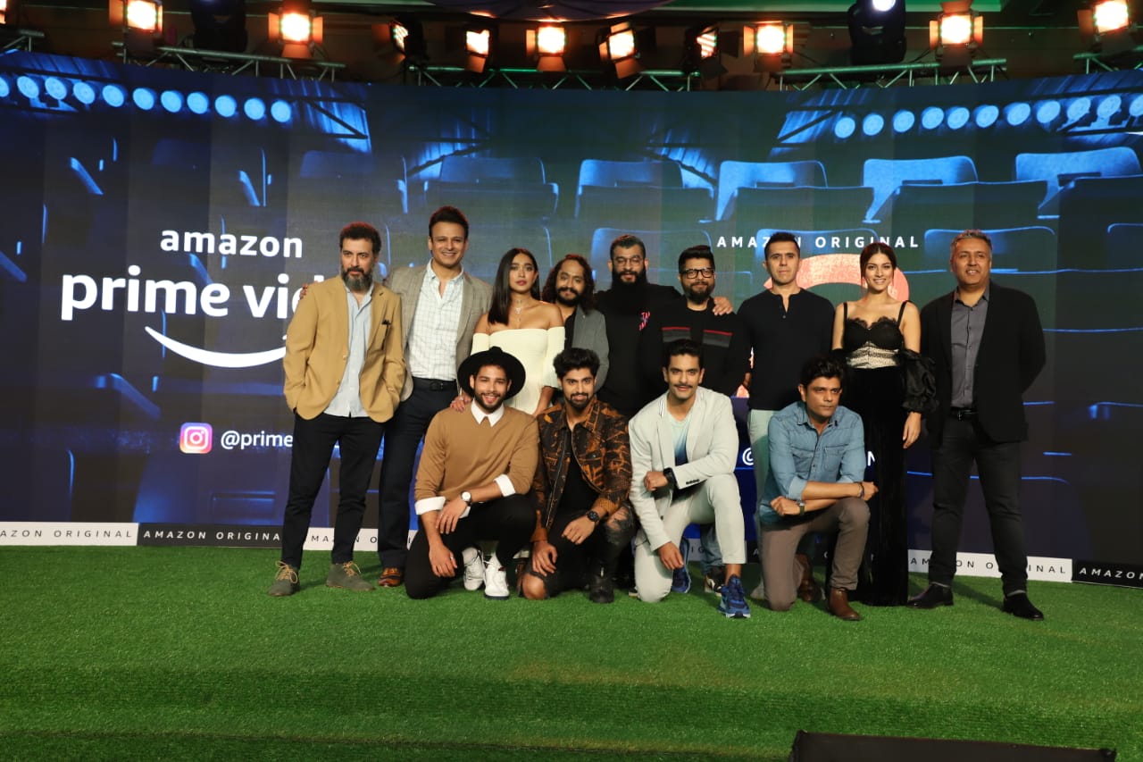 L-R- Aamir Bashir, Vivek Oberoi, Sayani Gupta, Director-Gurmeet Singh, Director- Akash Bhatia, Creator-Karan Anshuman, Ritesh Sidhwani, Sapna Pabbi, Gaurav Gandhi-Director and Head, Business, Amazon Prime Video, India, Siddhant Chaturvedi, Tanuj Virwani, Angad Bedi and Amit Sial at the launch Press Conference of Amazon Original Series Inside Edge Season 2.