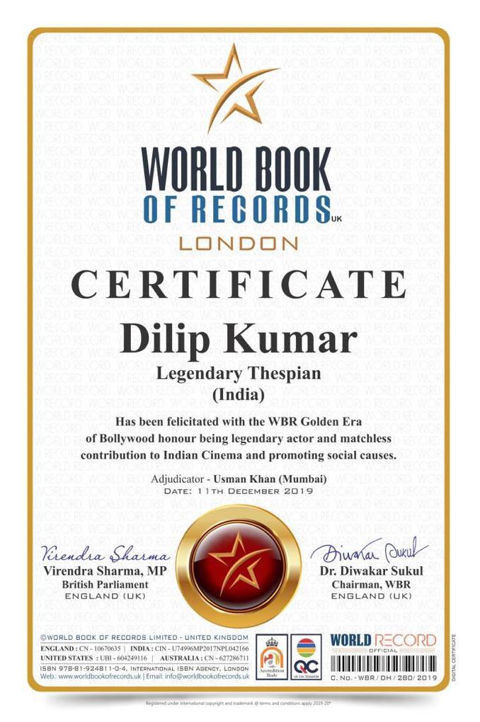 Padma Vibhushan Dilip Kumar(Legendary Thespian)of India gets felicitated by World Book of Records-London on his 97th Birthday (7)