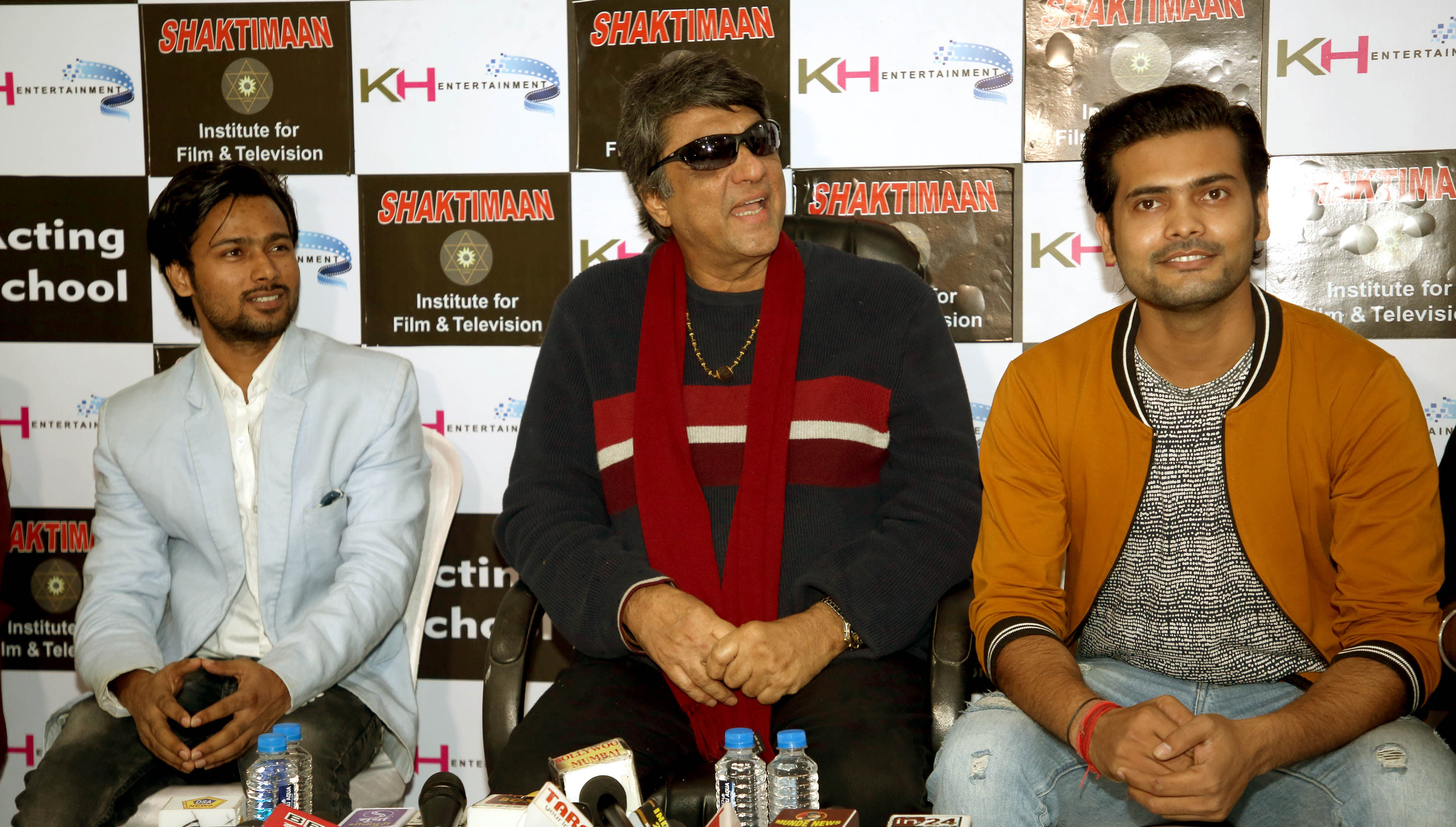 Anil Kumar Aryan,Mukesh Khanna & Rahul Varun