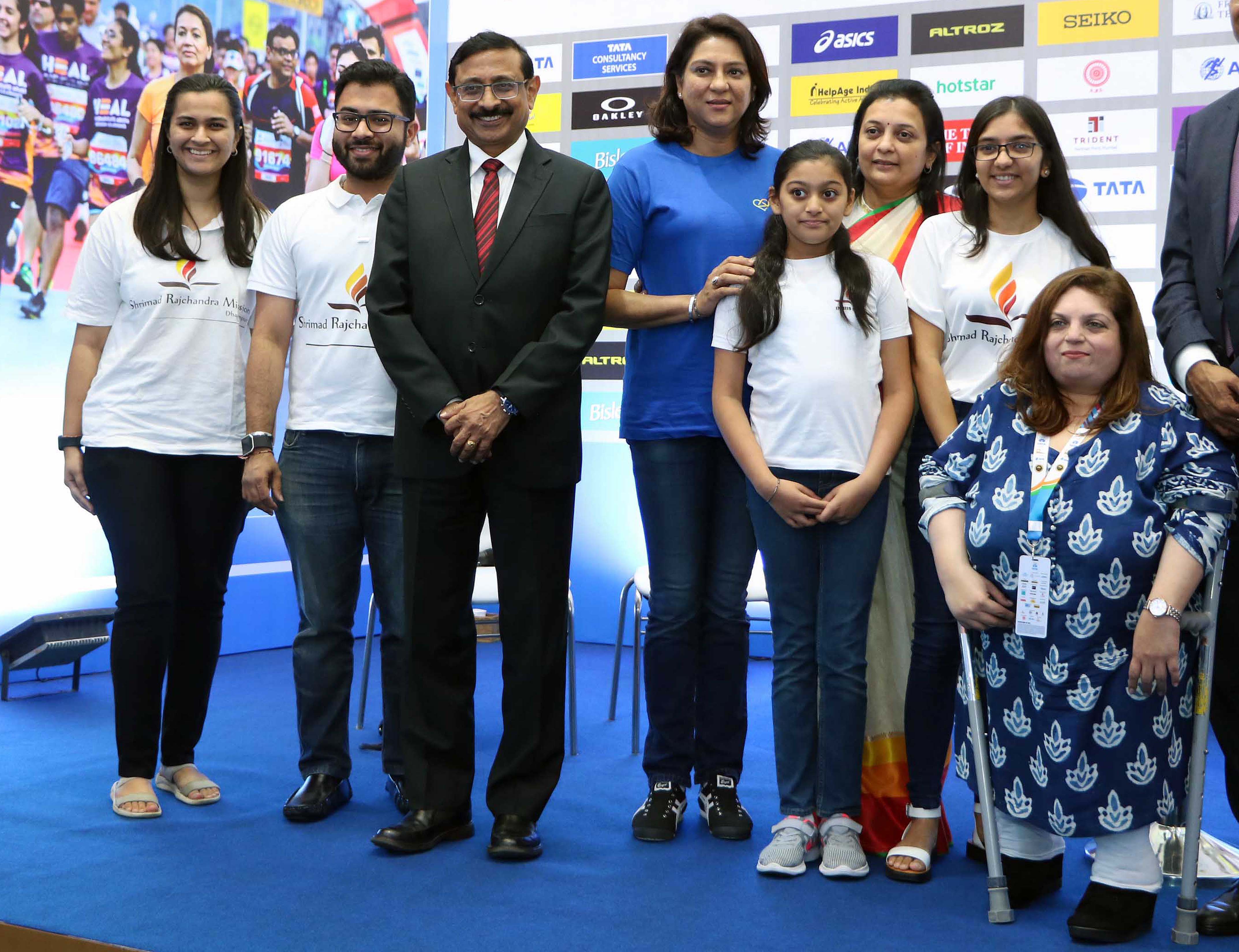 Mumbai : Congress leader Priya Dutt with V S Parthasarathy, Group CFO & Group CIO of Mahindra & Mahindra and supporter of project Nanhi Kali charity address during press meet of Tata Mumbai Marathon,in Mumbai on Tuesday. Photo By Sachin Murdeshwar/14.01.2020