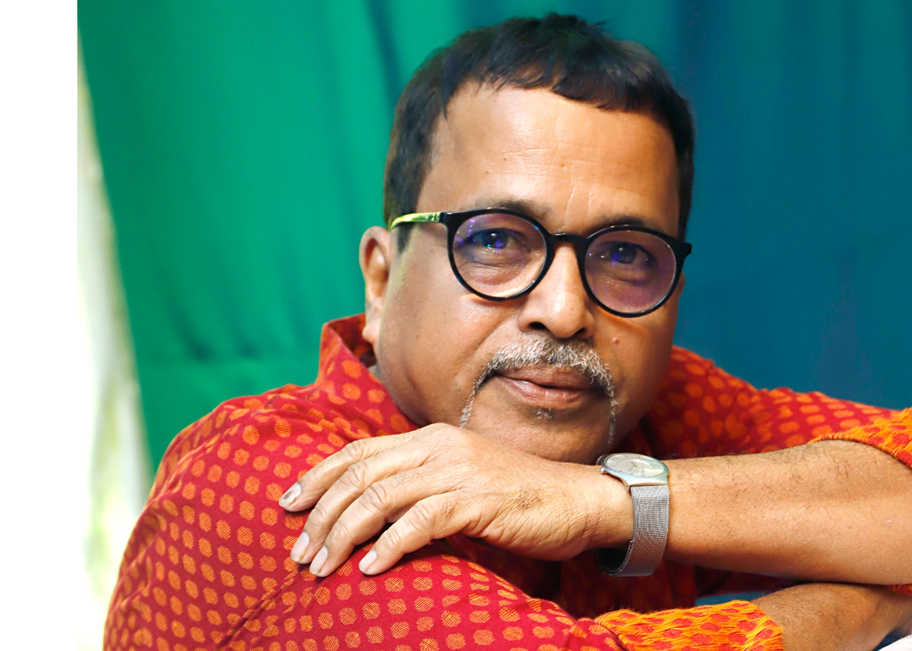 Renowned calligrapher Achyut Palav