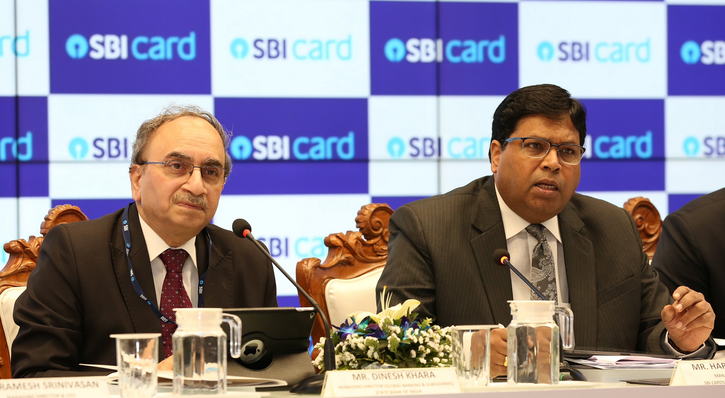 Mr. Dinesh Khara, Managing Director (Global Banking & Subsidiaries), State Bank Of India and Mr. Hardayal Prasad, Managing Director & CEO, SBI Cards & Payment Services Limited at the announcement of the SBI Cards & Payment Services Limited IPO.
