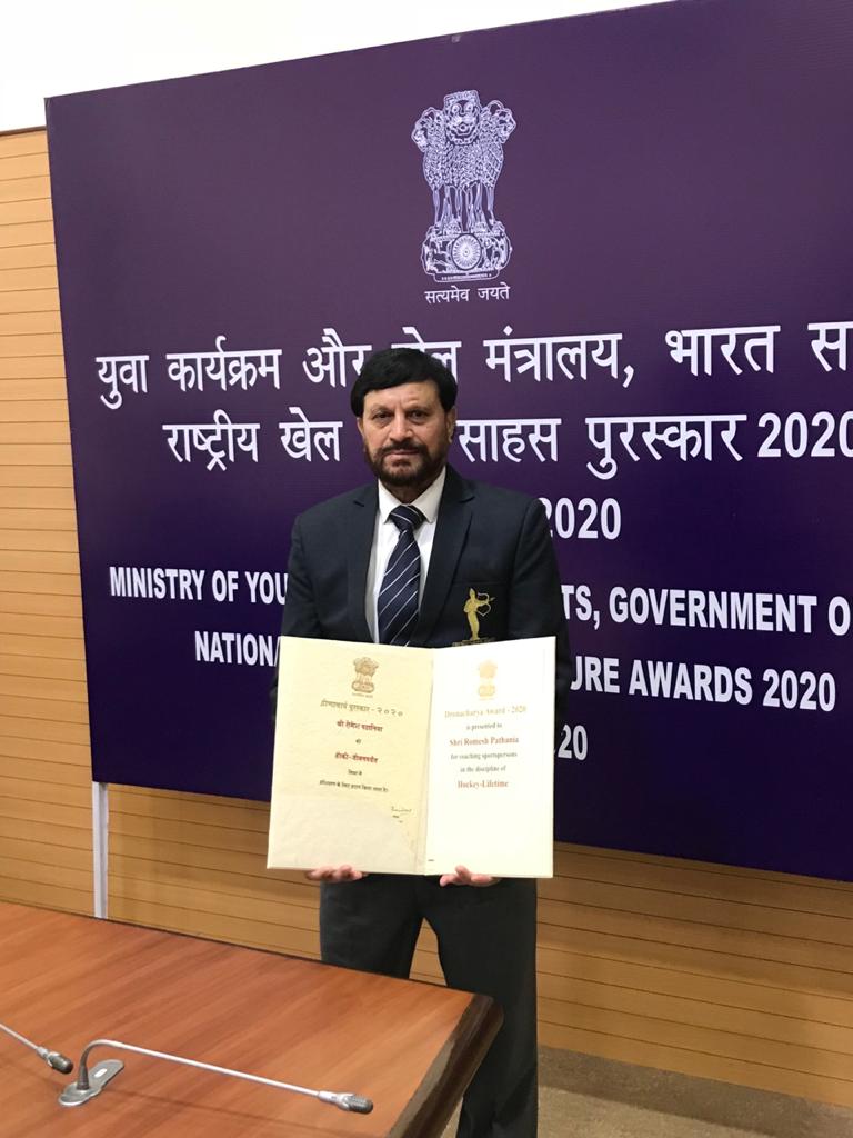 Punjab National Bank senior hockey team coach coach Shri Romesh Pathania awarded with Dronacharya Award -Photo By GPN