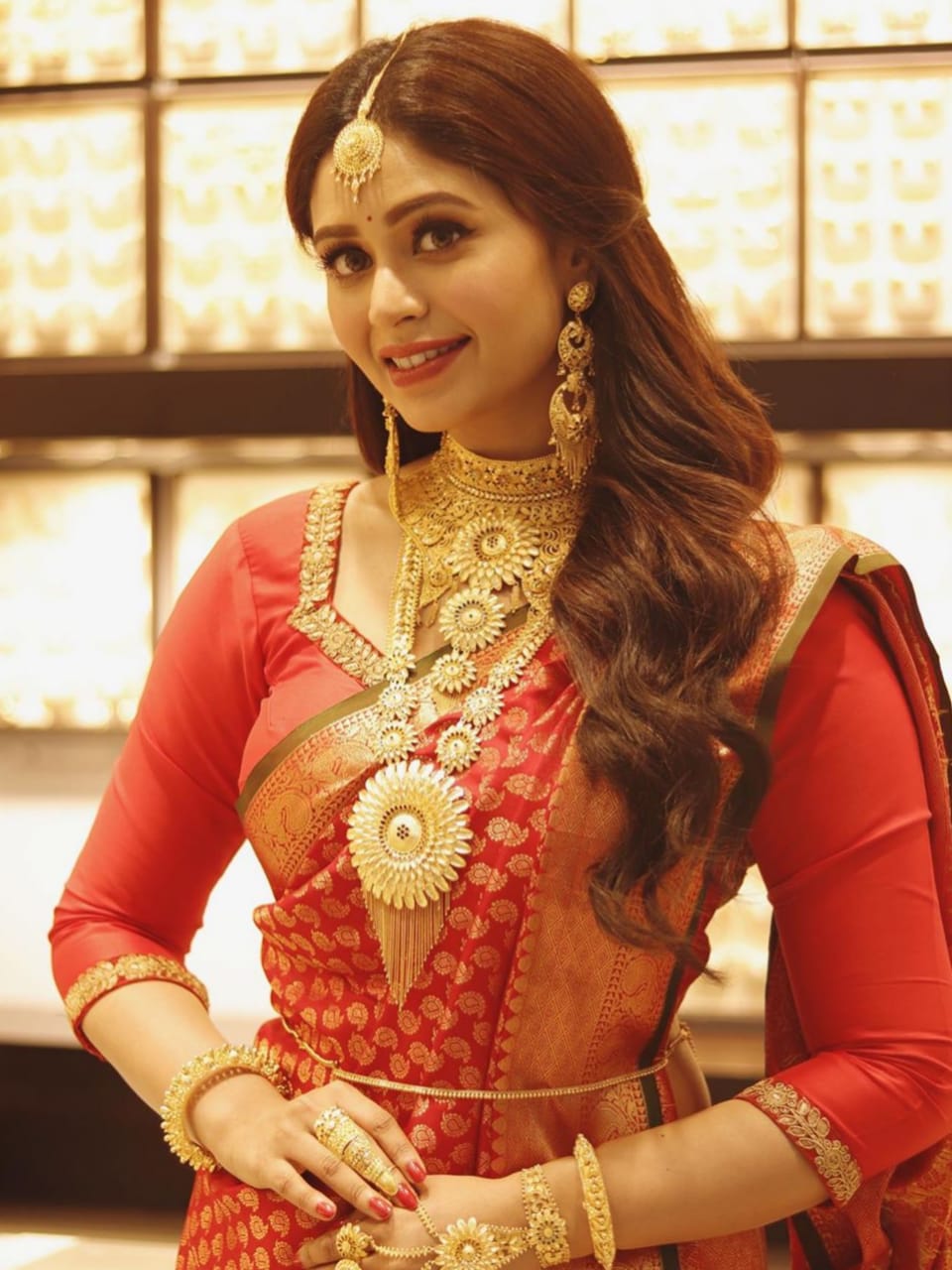 Kalyan Jewellers Celebrates Mahalaya With Ritabhari Chakraborty In Never Seen Before Avatar