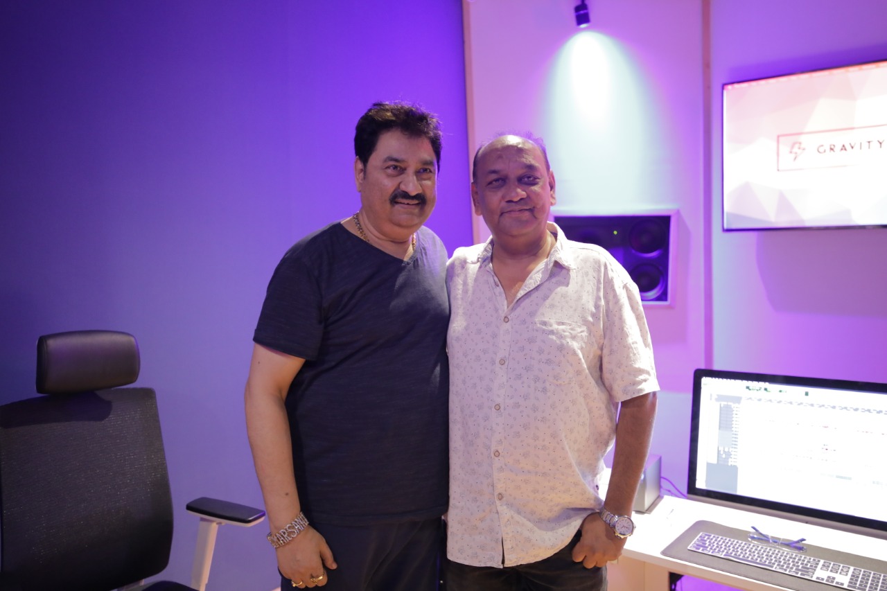 Singer Kumar Shanu and Ajay Jaswal