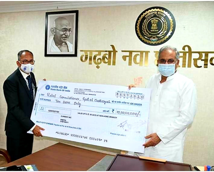 Productive meeting between Shri Bhupesh Baghel Ji - Chief Minister, Chhattisgarh and Shri Sumit Deb, CMD – NMDC, today at Raipur