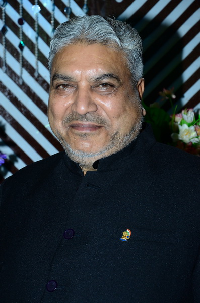 Dr. S.D.Chopdar, a founder and Chairman of Rajasthan Aushdhalaya Pvt. Ltd. & Rajasthan Herbals International Pvt. Ltd.