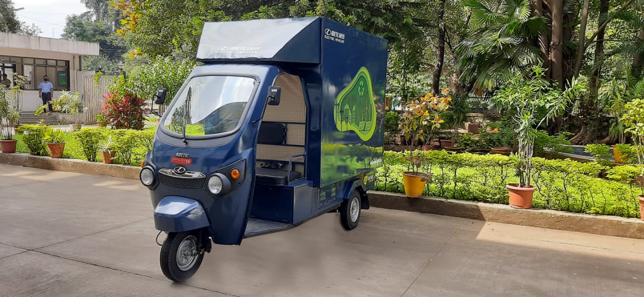 Kinetic Green launches India’s first high speed, 1-ton electric three ...