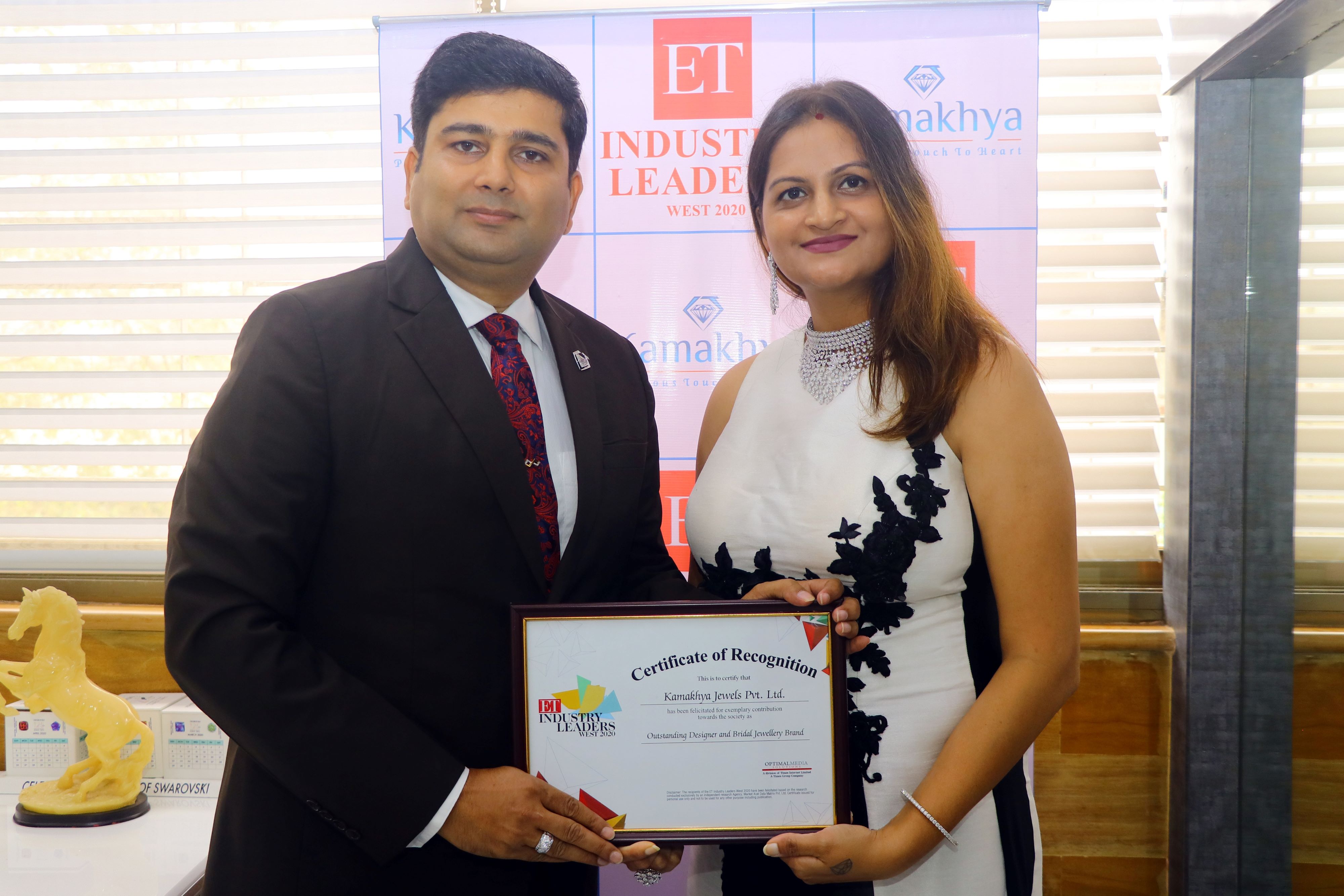 Mr. Manoj Kumar Jha and Mrs. Poonam Jha of Kamakhya Jewels were honoured with the prestigious and most coveted ET Industry Leaders West 2020 Award. Kamakhya Jewels was recognized as ‘Outstanding Designer and Bridal Jewellery Brand’ as part of ET Industry Leaders West 2020 awards presentation.- Photo By GPN