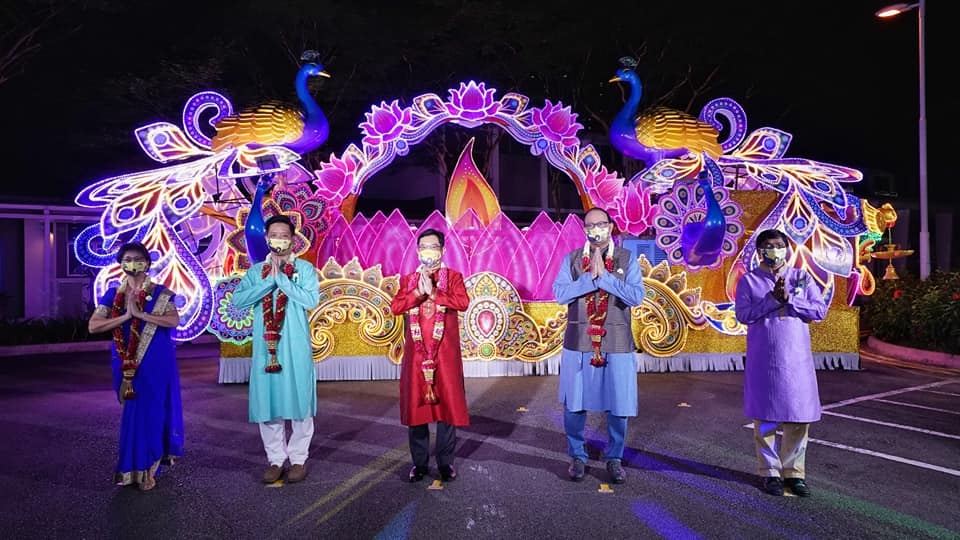 Singapore Lights up it's Little India District to welcome Diwali and be