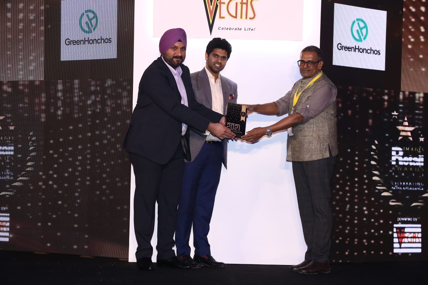 17th IMAGES Retail Awards honours excellence in the business of retail  Reliance Retail bags IMAGES Most Admired Retail Group award | Global Prime  News