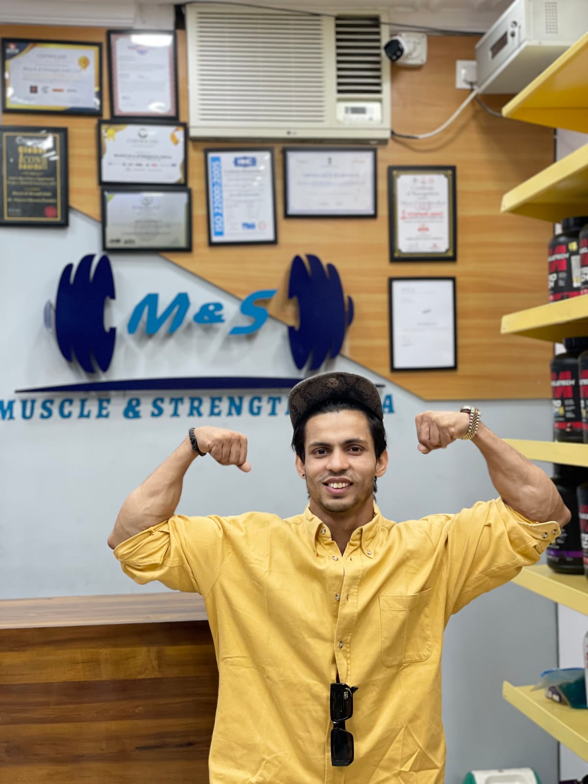 Renowned Fitness Model Mohmmad Iqbal inaugurates Muscle & Strength India stores in North India